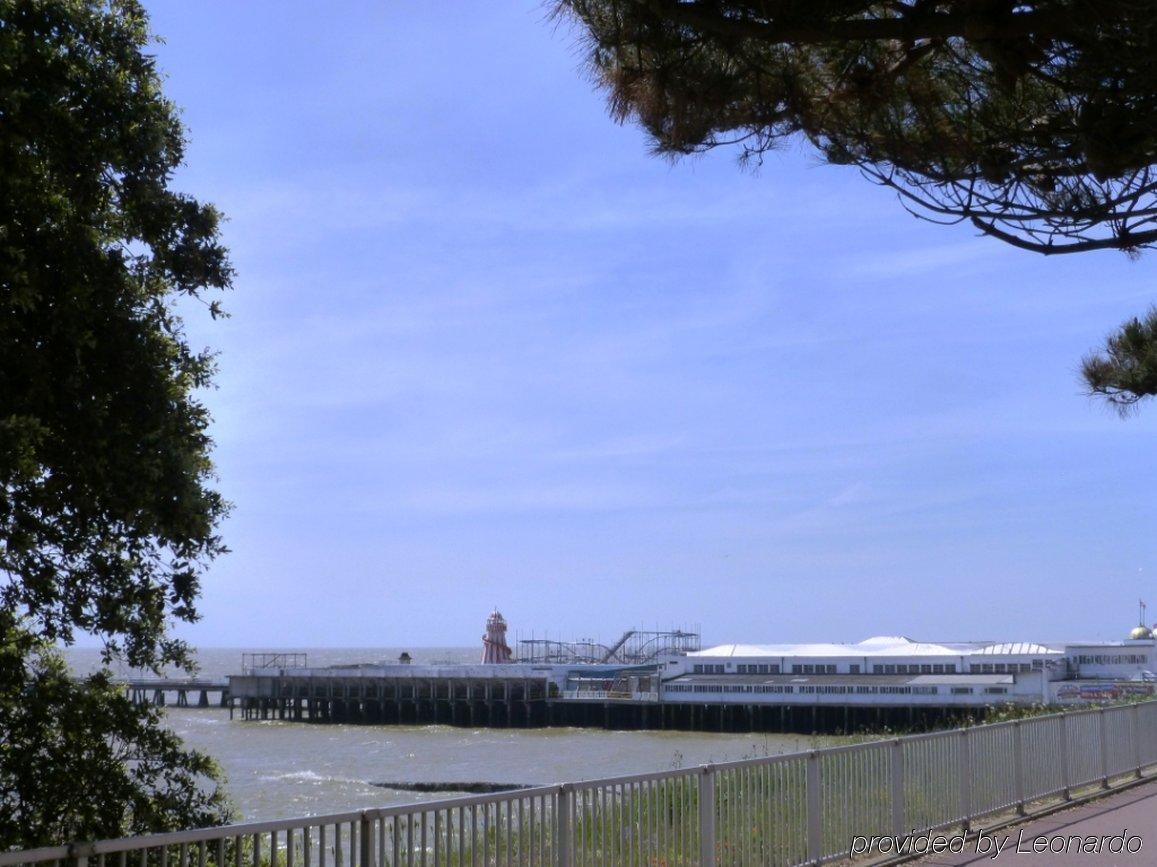 Esplanade Hotel Clacton-on-Sea Exterior foto